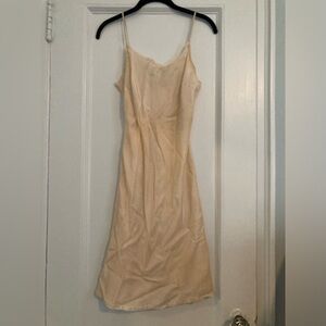 Dosa silk slip dress- crème